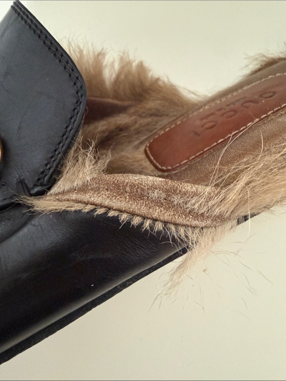 Gucci Black Leather Fur-Lined Horsebit Slipper Mules Size 6 - Picture 11 of 13